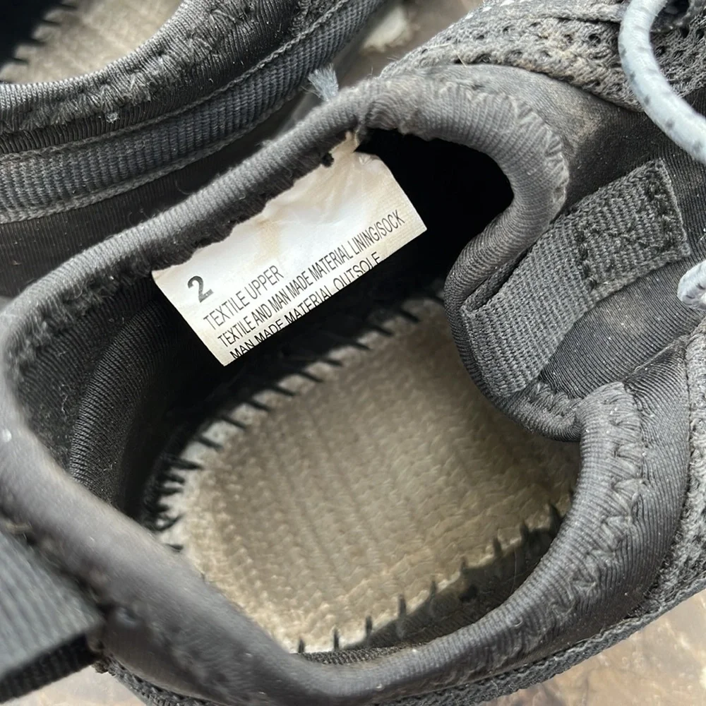 Youth black water shoe- mesh swim sandal/ water sneaker- youth 2